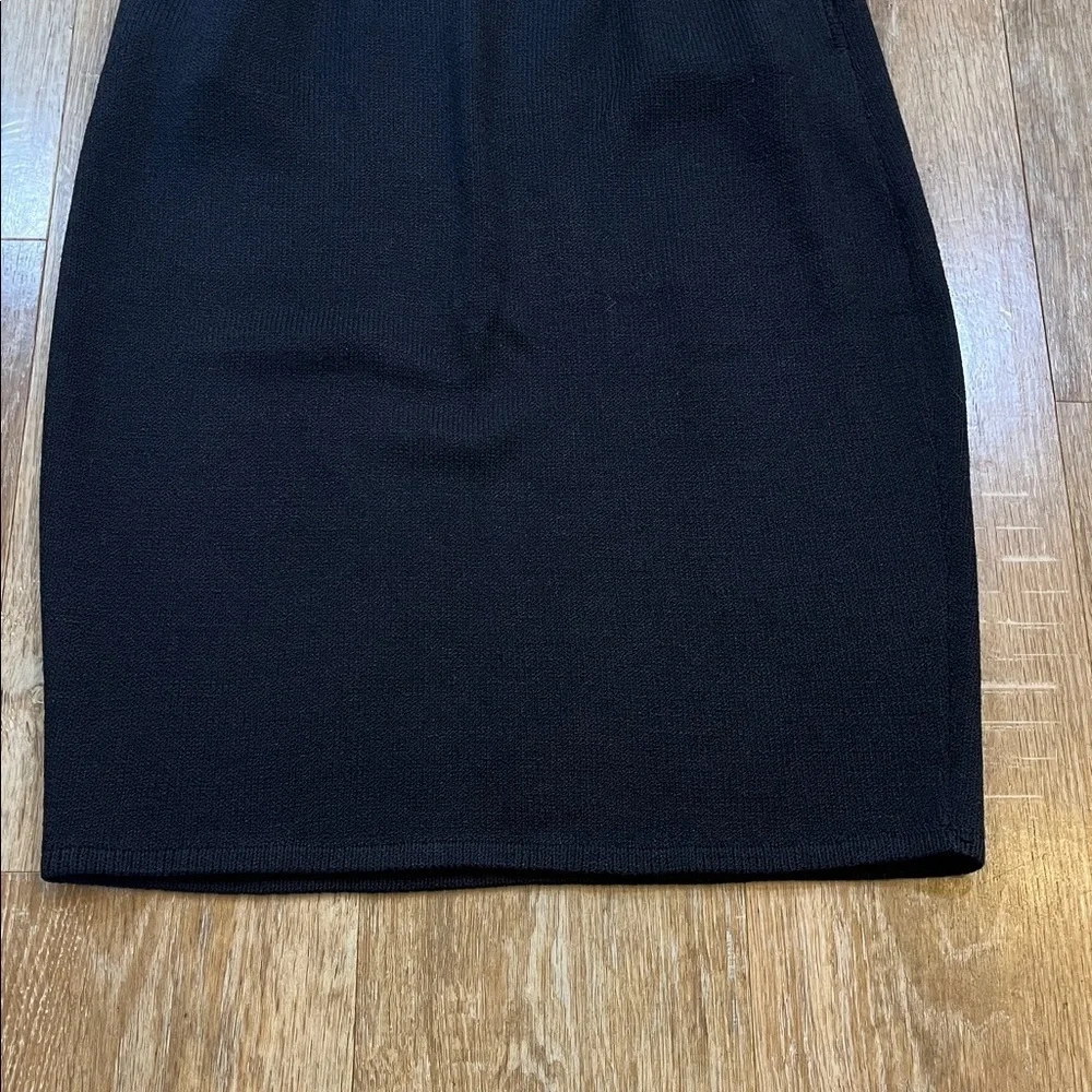 VTG Marie St. John Black Skirt Size 8 Santana Knit Pockets Straight Pencil EUC